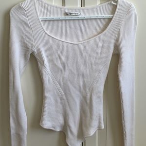 Abercrombie Sweetheart neckline ribbed bodysuit